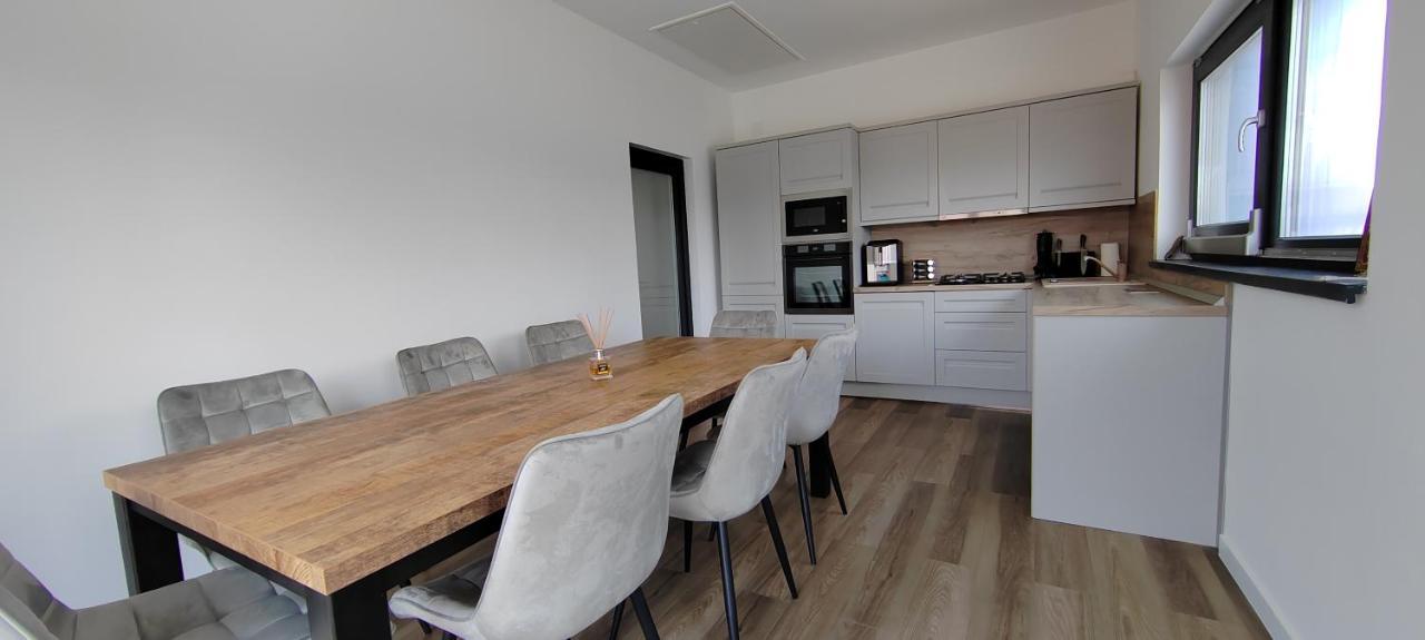 Casira Guesthouse Sînmartin Екстериор снимка