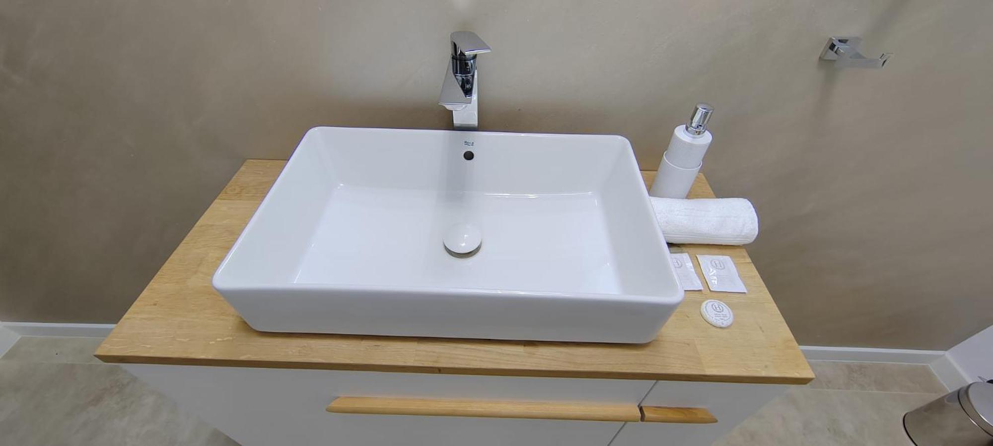 Casira Guesthouse Sînmartin Екстериор снимка