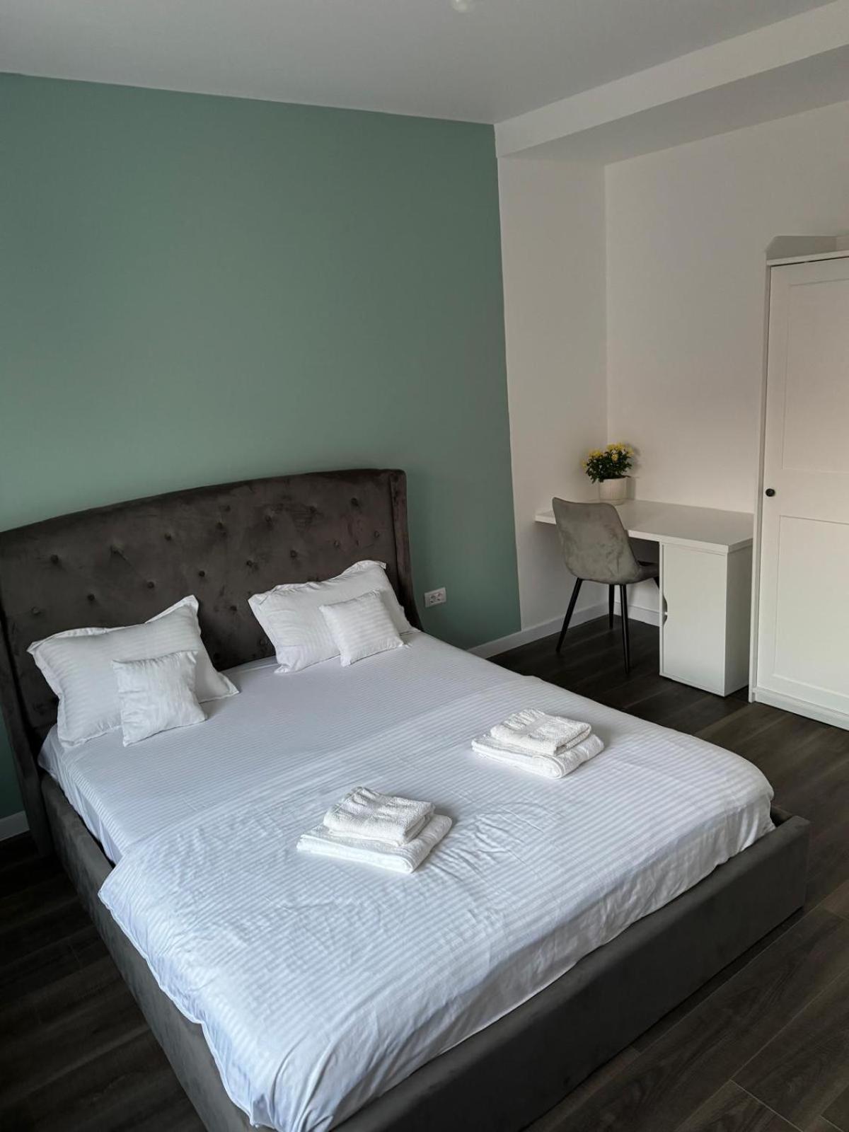 Casira Guesthouse Sînmartin Екстериор снимка